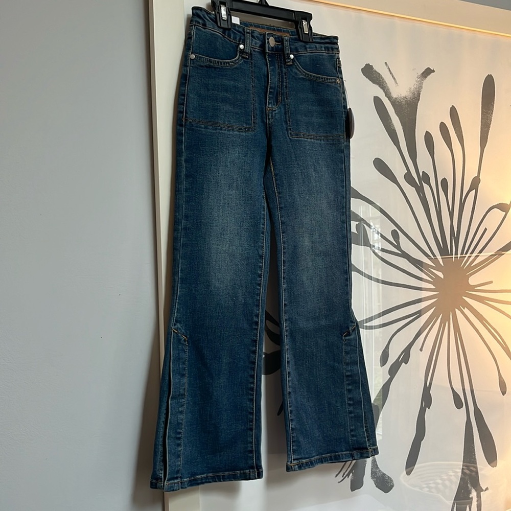 Kids Joe’s jeans, NWT “Taurus Bell” high-rise wide leg style 7 girls Split ankle